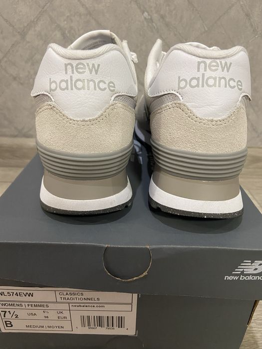 Женские кроссовки New Ballance 574, 38разм