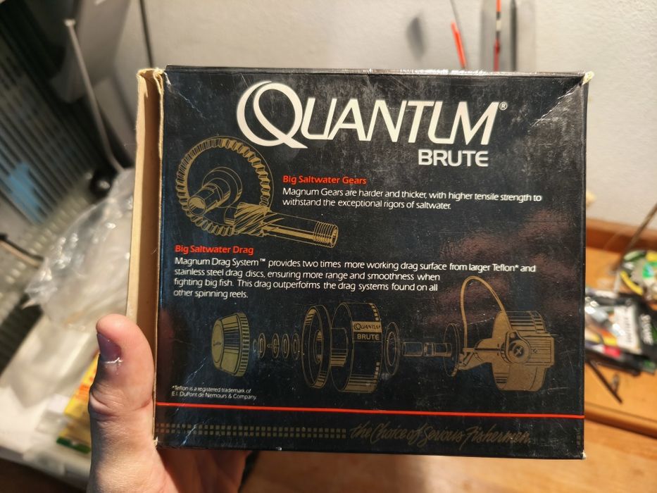 Carreto Quantum Brute QB5 (pesca mar)