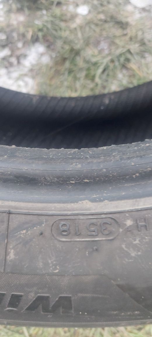 215/60 R17 96H M+S Hankook Winter Iceptevo2 ~6mm - 35/2018r- cena za 2