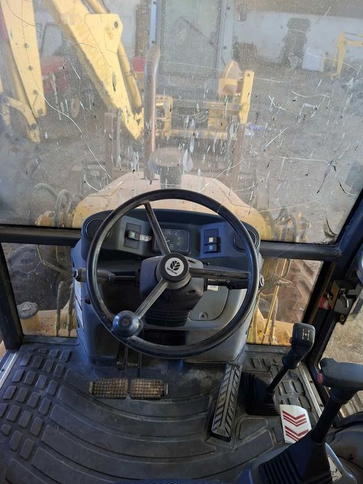 NewHolland LB95 95cv