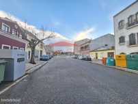 Oportunidade investimento  prédio centro Cartaxo a 30 m Lisboa
