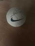 Piłka Nike z Autografem Roberta Lewandowskiego