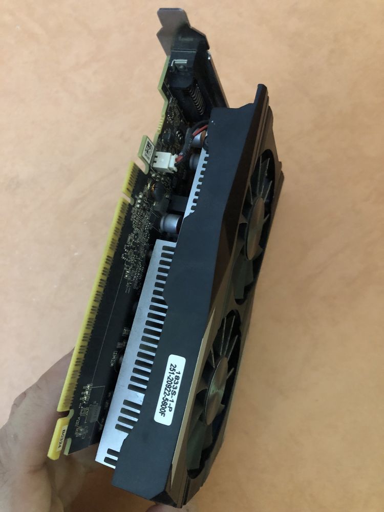 Видеокарта GTX 1050TI 4gb (Zotac)