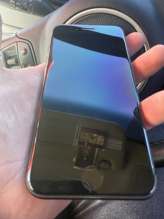 iPhone 8 black iCloud lock