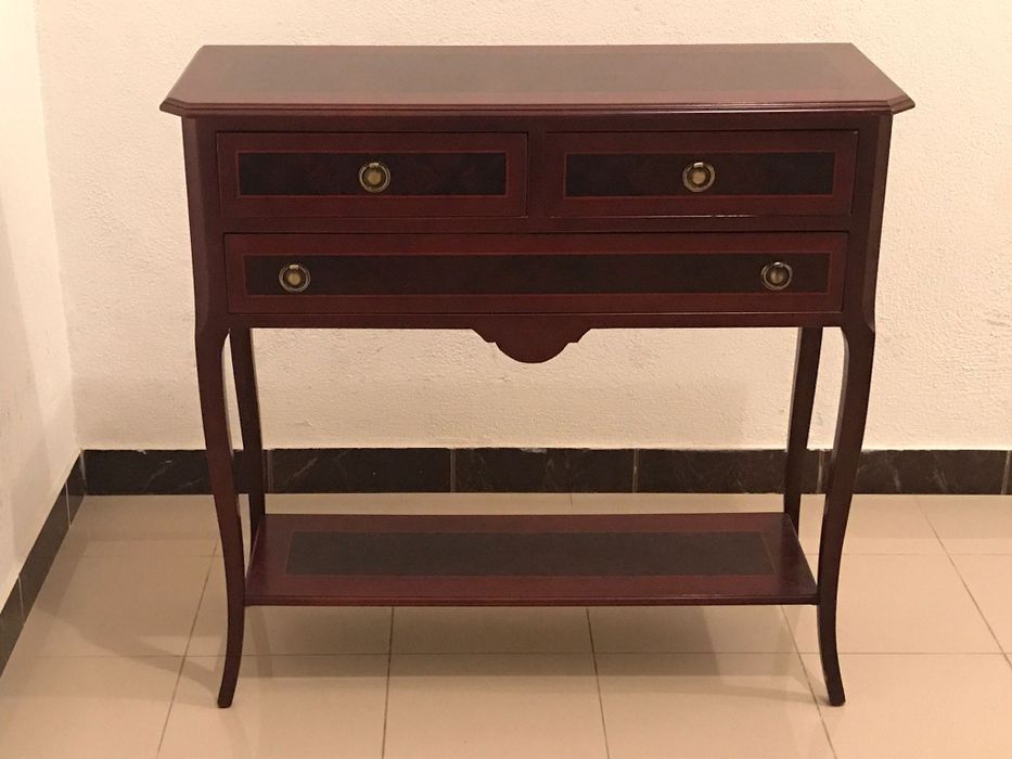 Aparador em cerejeira