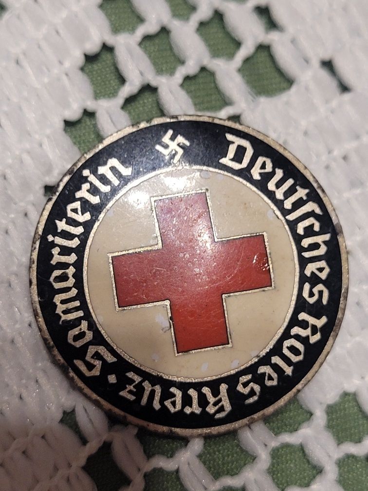 Odznaka czerwonego Krzyża  III Rzesza