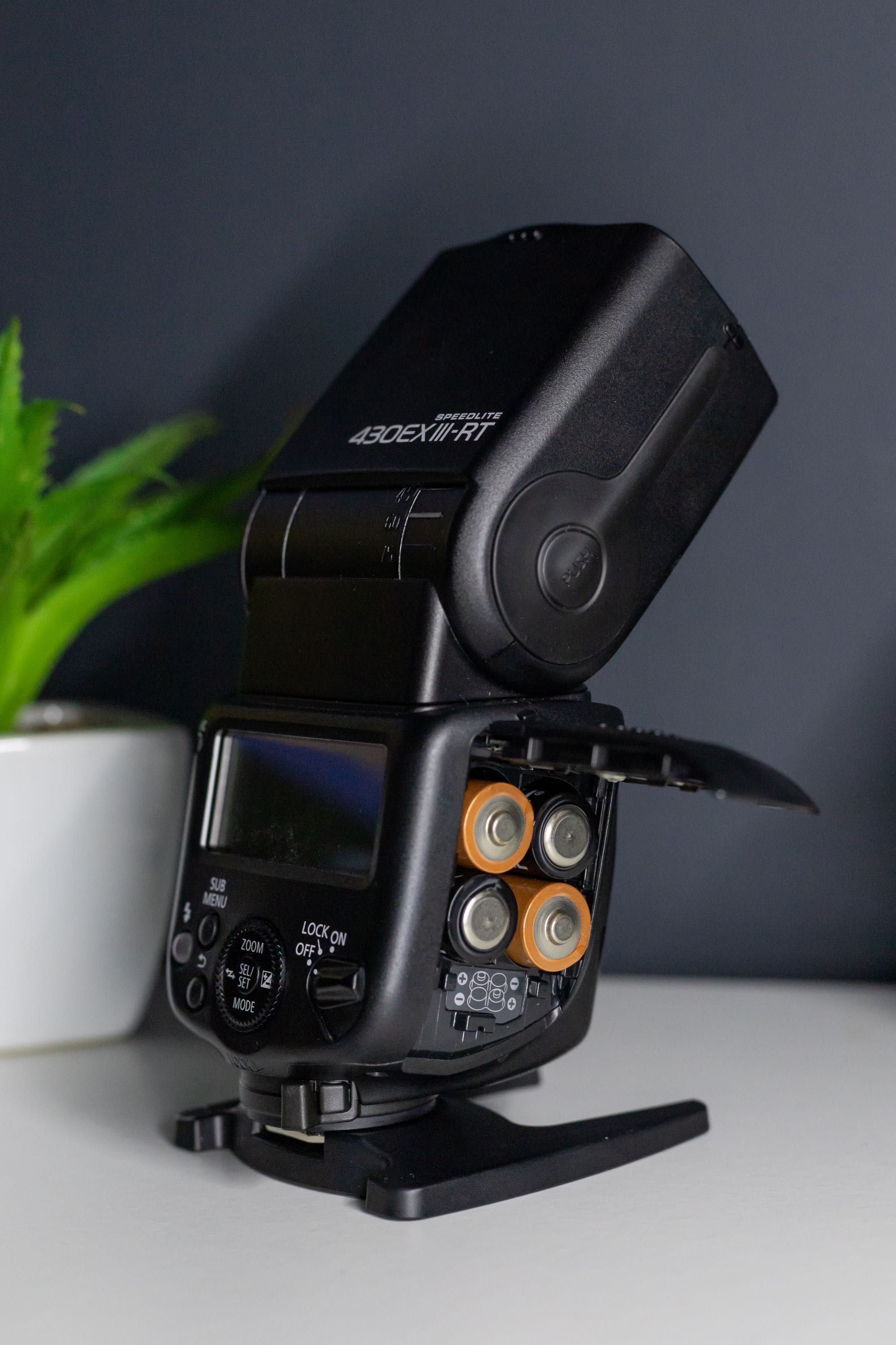 Flash Canon Speedlite 430EX III-RT Usado