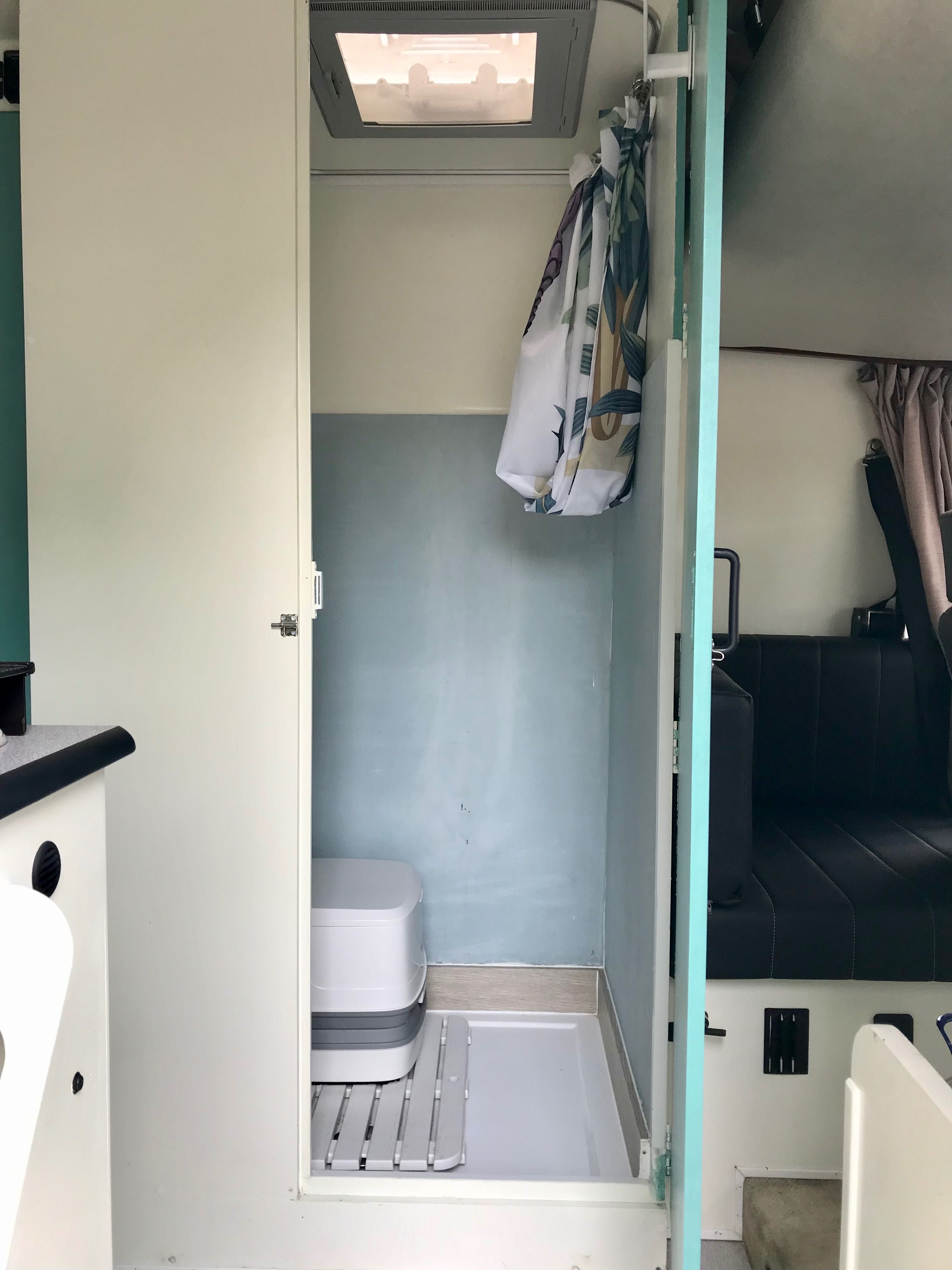 Autocaravana Hymer integral 6 lugares Ar Condicioando bom estado