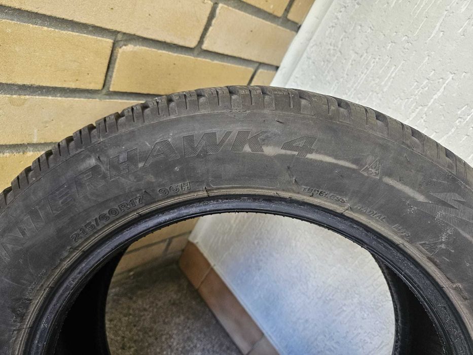 opony Firestone Winterhawk 4
215/60R17 96 H