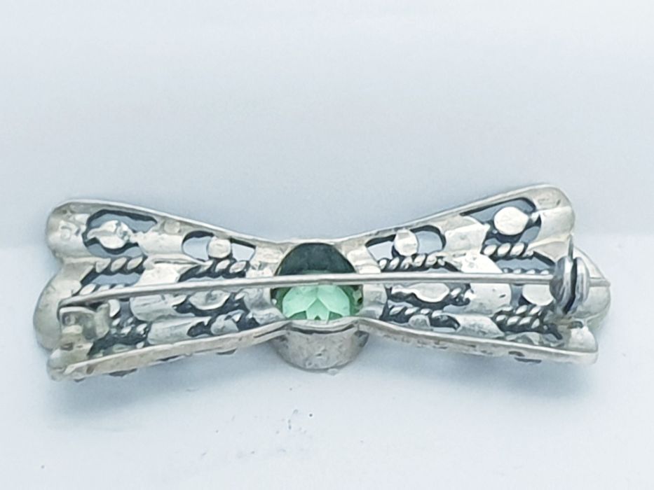 Lindissima antiga pregadeira em prata portuguesa com pedras preciosas