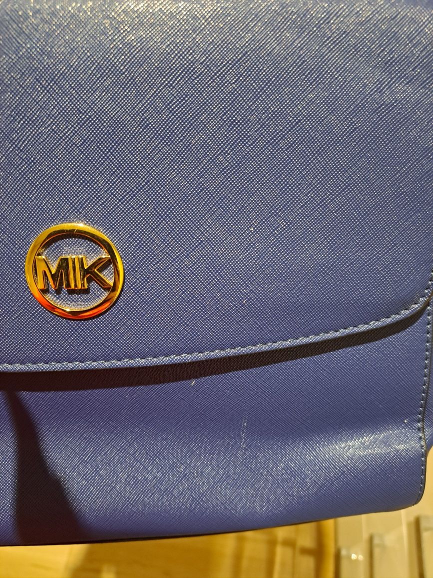 Granatowa torebka na ramię MK jak Michael Kors