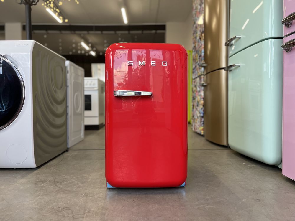Холодильник міні бар SMEG новий червоний