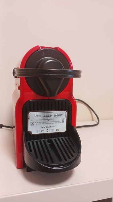 Кофеварка капсульная Nespresso Krups
