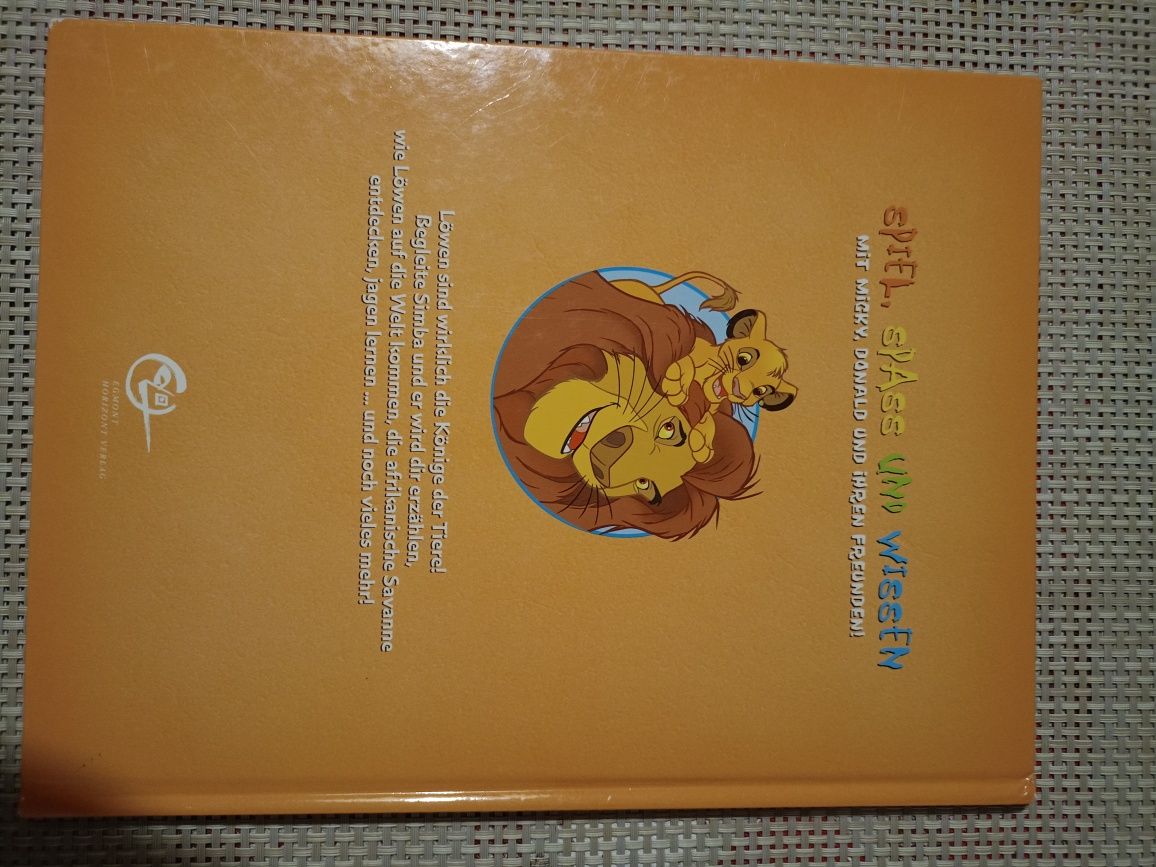 Книга німецькою мовою про левів Tierwelt die Lowen Disney