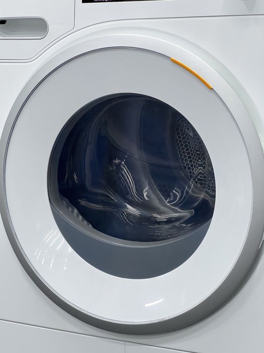 Сушильна машина Miele TWF 620 WP A+++ PerfectDry