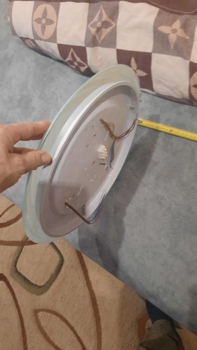 Светильник потолочный!