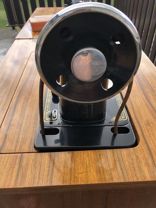 Łucznik kl. 82 zabytkowa maszyna do szycia