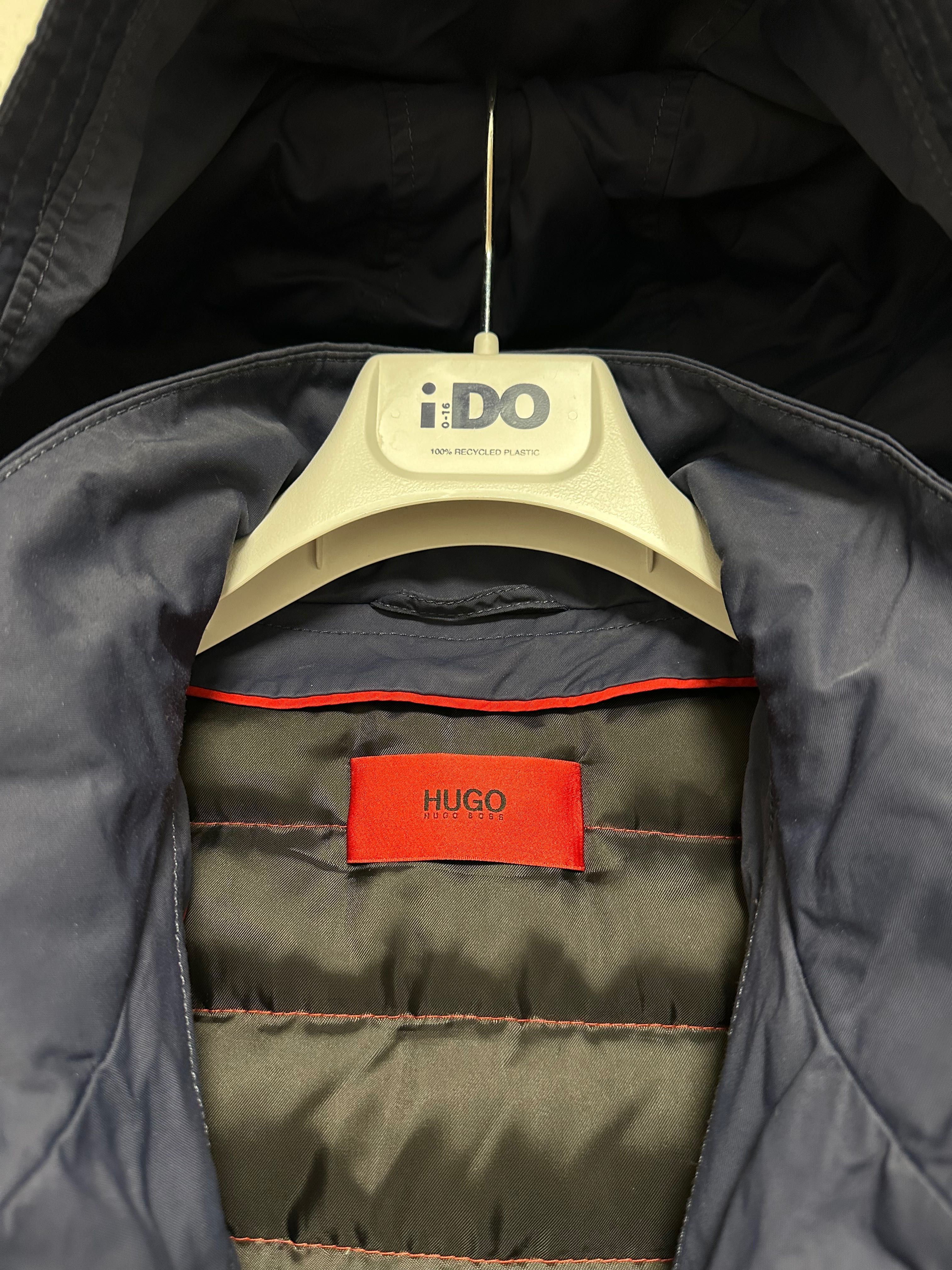 Куртка Hugo boss S-M размер