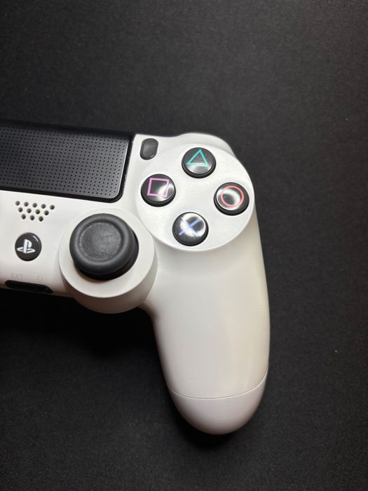 Pad do PlayStation 4, biały, white