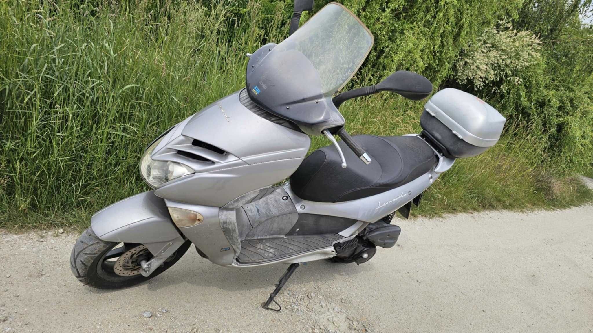 Aprilia Leonardo 125 - 2002R  /  25tyś km. Opłacona ! + kufer