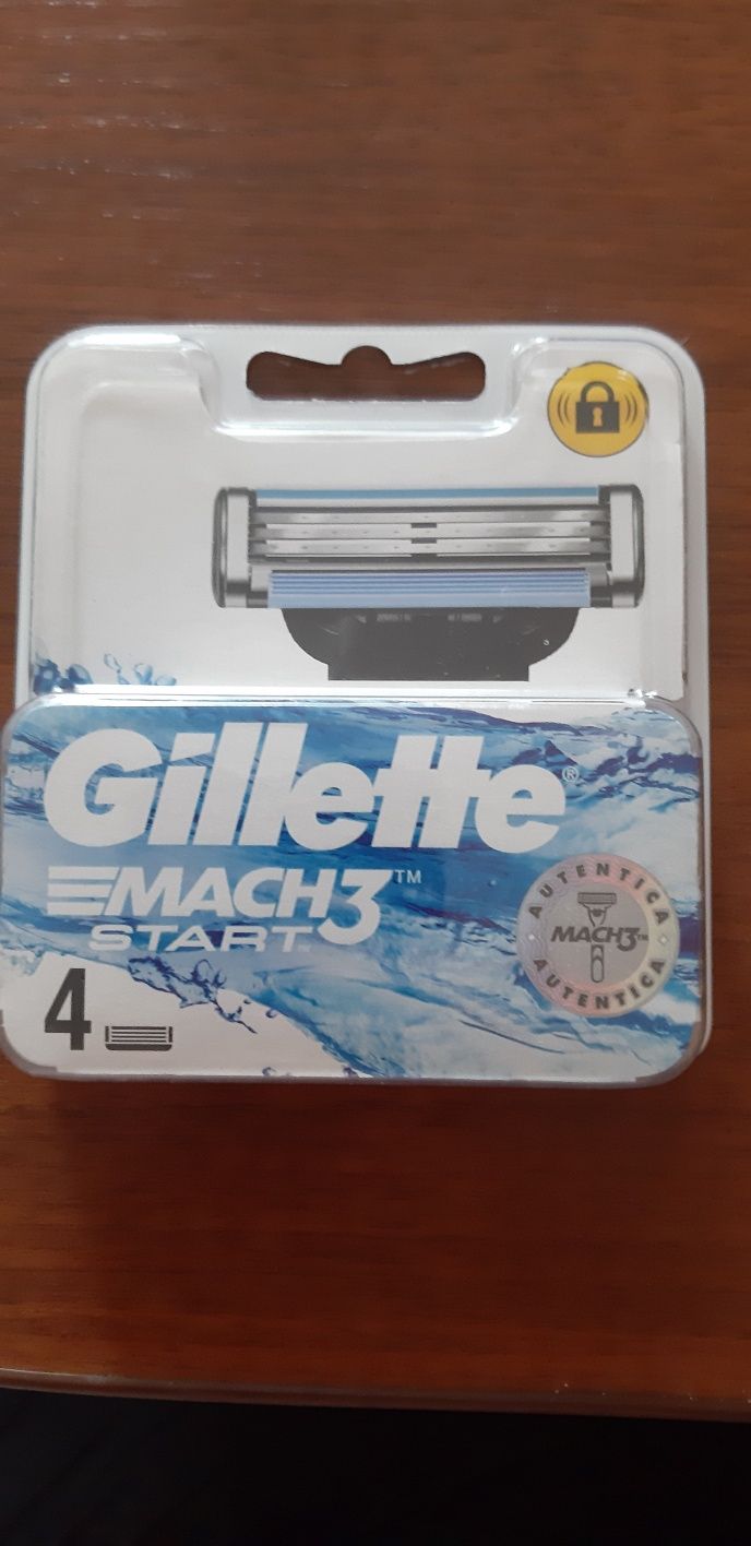 Станки для бритья. Станок для гоління. Жилет. Gillette