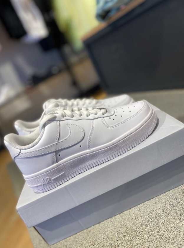 Nike Air Force 1 Low '07  EU40-25CM