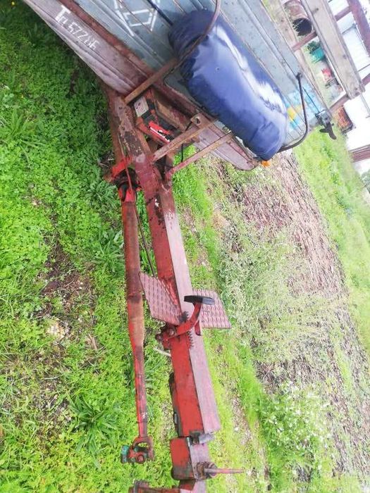 Reboque motocultivador agrícola de 1200Kg, marca Eurico com documentos