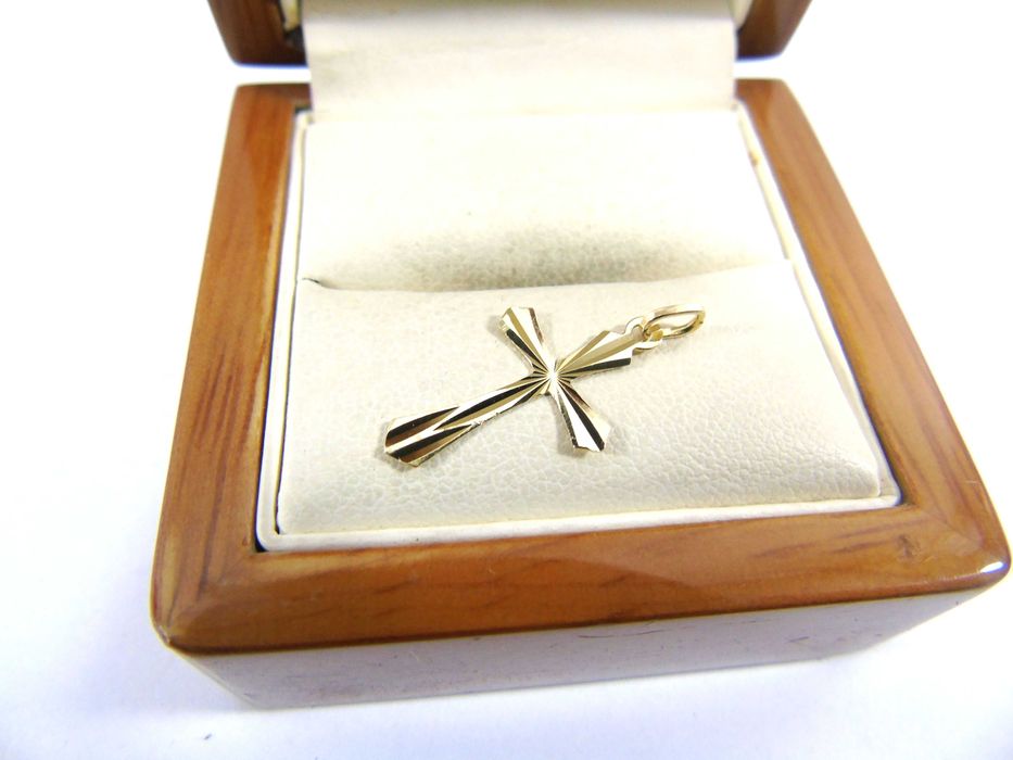Złota zawieszka pr.585 krzyżyk w.0,26g Lombard Żuromin Loombard