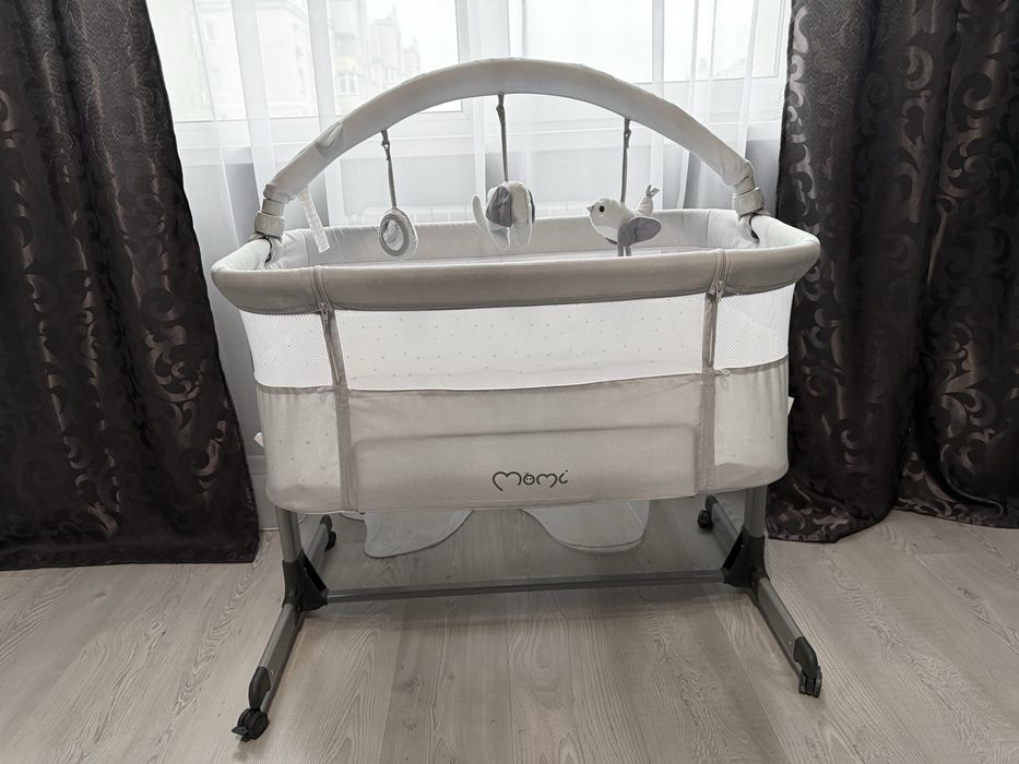 Продам приставне ліжечко для немовлят Momi
