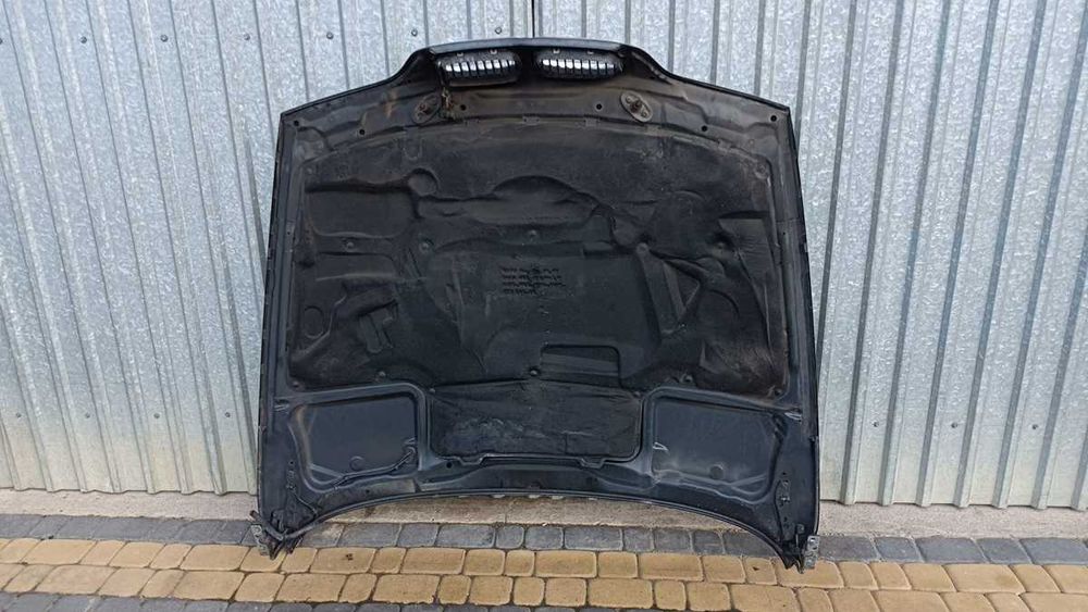 Czarna Maska Bmw E39 sedan kombi kolor black-sapphire metallic 475/9