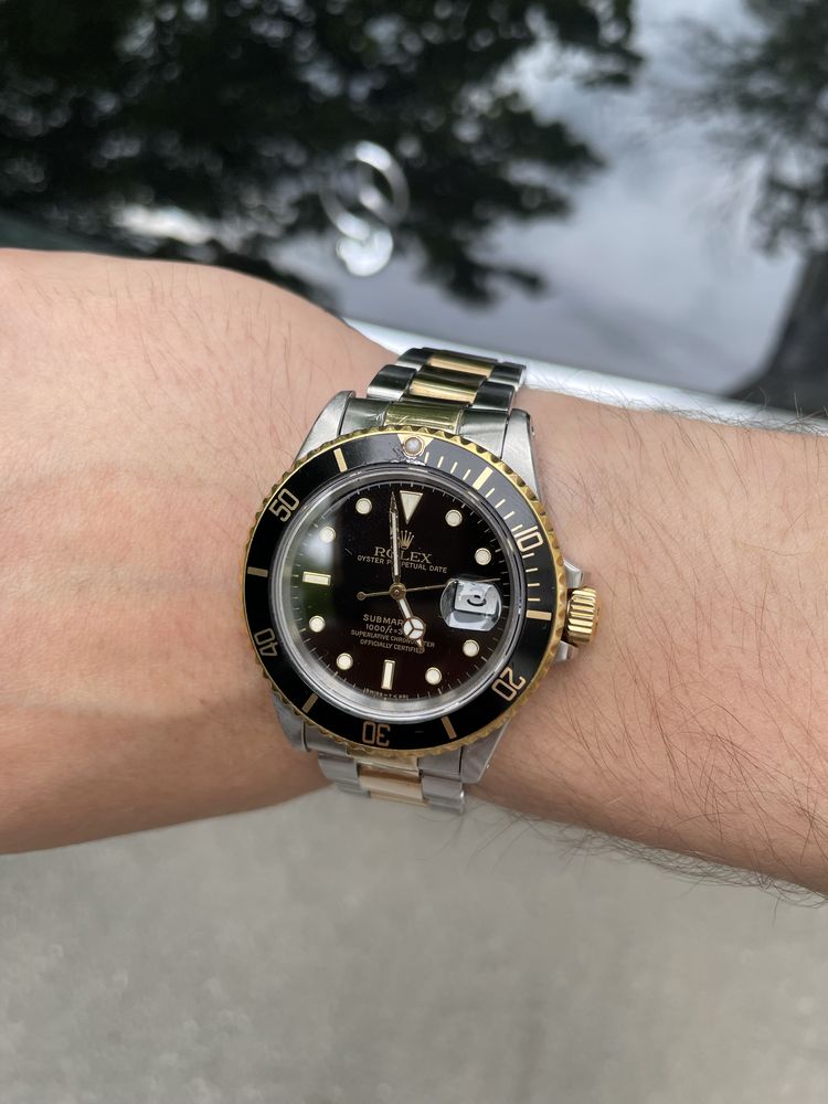 Продам оригінальний Rolex Submariner