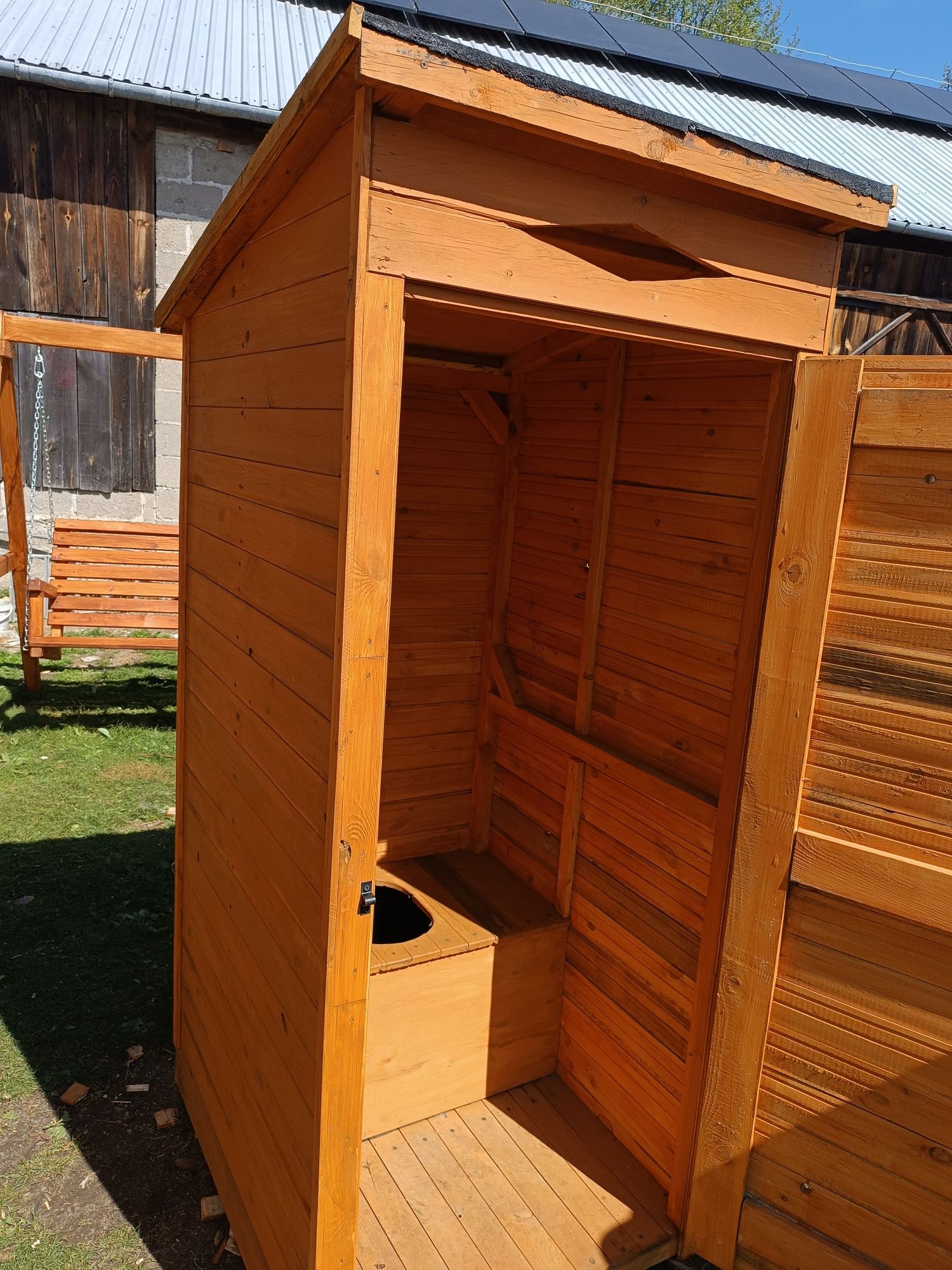 Kibelek WC wychodek nowy drewniany na budowę