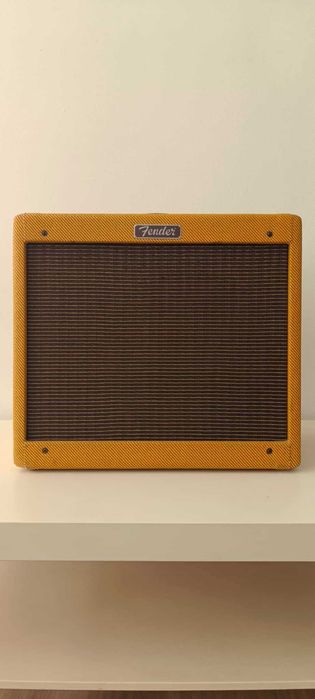 Fender Blues Junior Lacquered Tweed