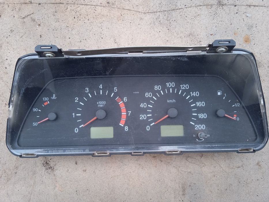 ВАЗ 21099. 2113 2114 2115 щиток приборов панель 1500 грн.