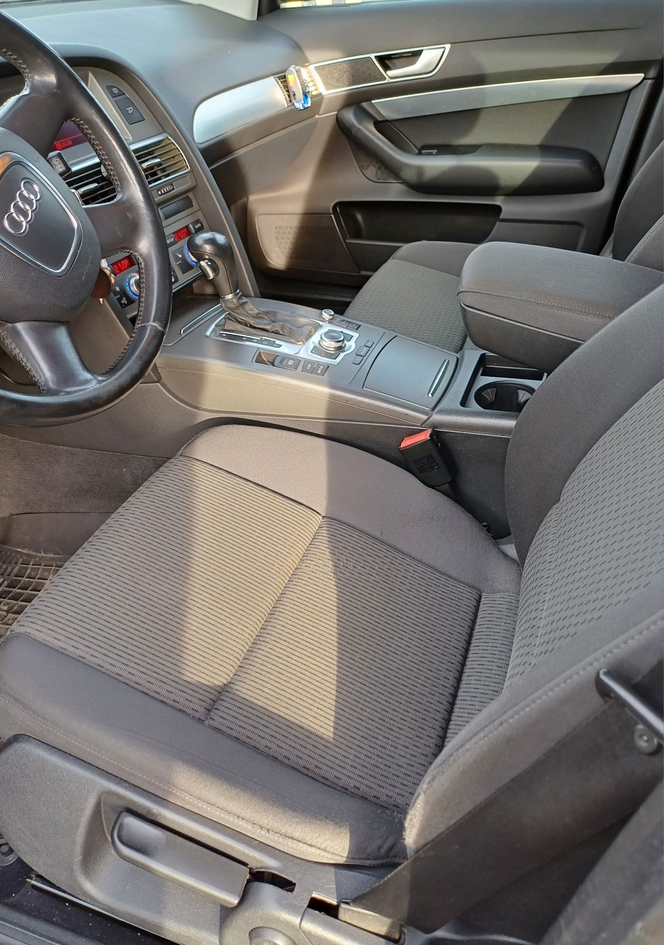 Audi A6 C6 2005 2.4 pb+lpg