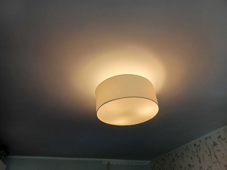Sprzedam lampę sufitową