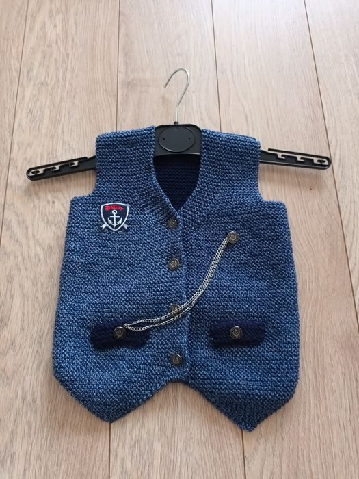 Kamizelka chłopięca nowa, 98