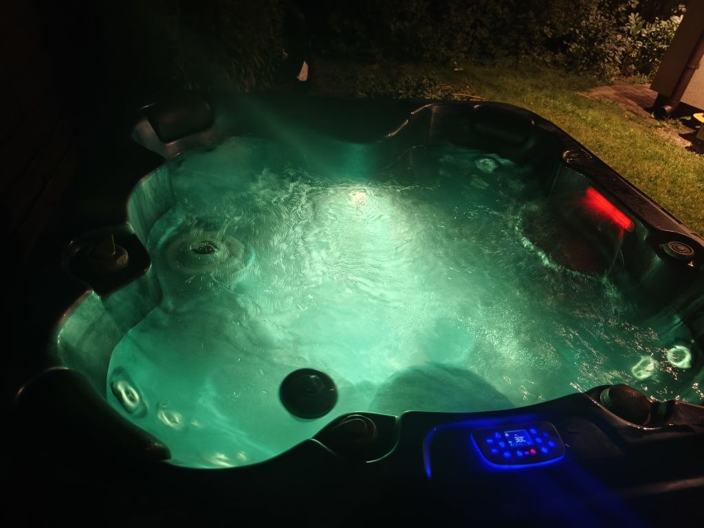 Jacuzzi ogrodowe Wanna SPA