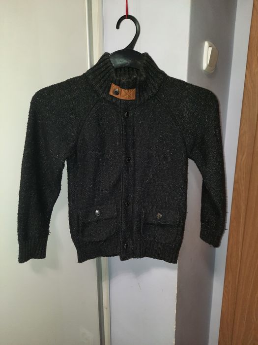 Sweter rozpinany r. 128
