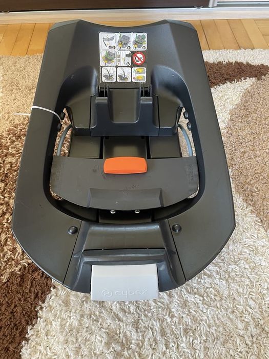 Czerwony Fotelik Cybex Anton 5 baza