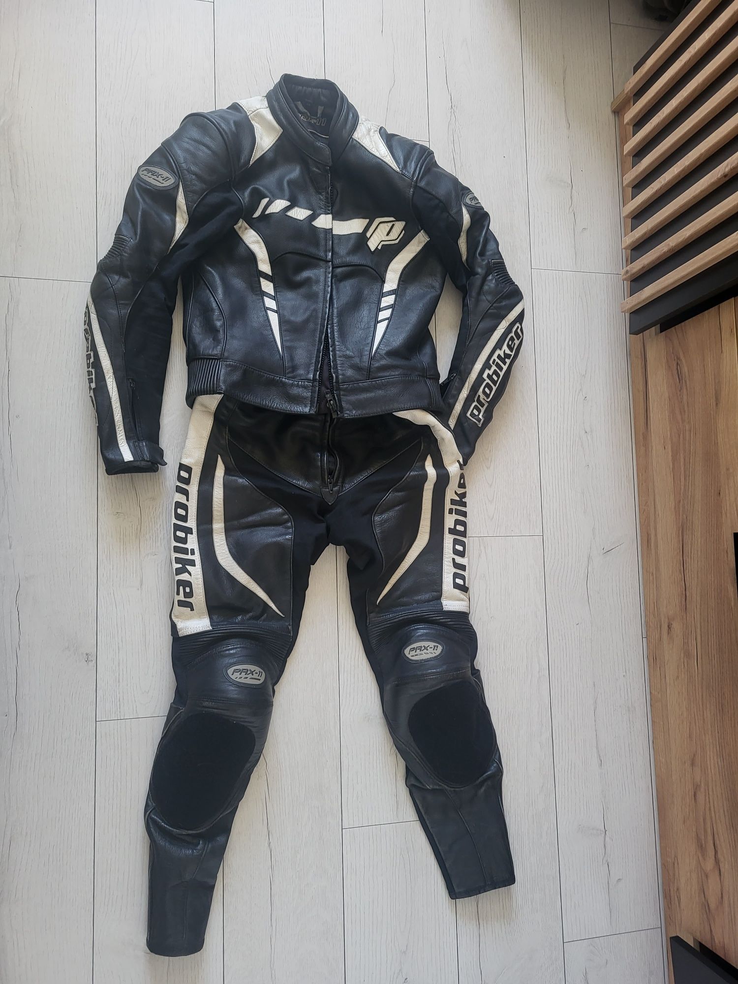 Odziez ochronna motocyklowa strój,  kask ,buty, rękawice!!