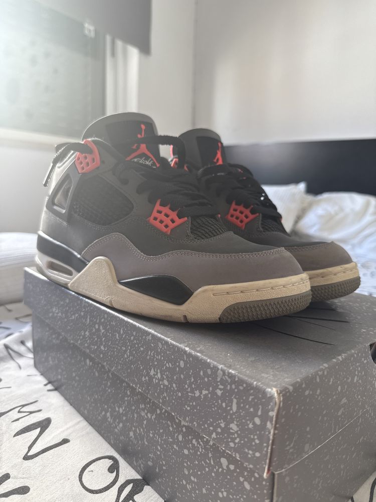 Jordan 4 infrared