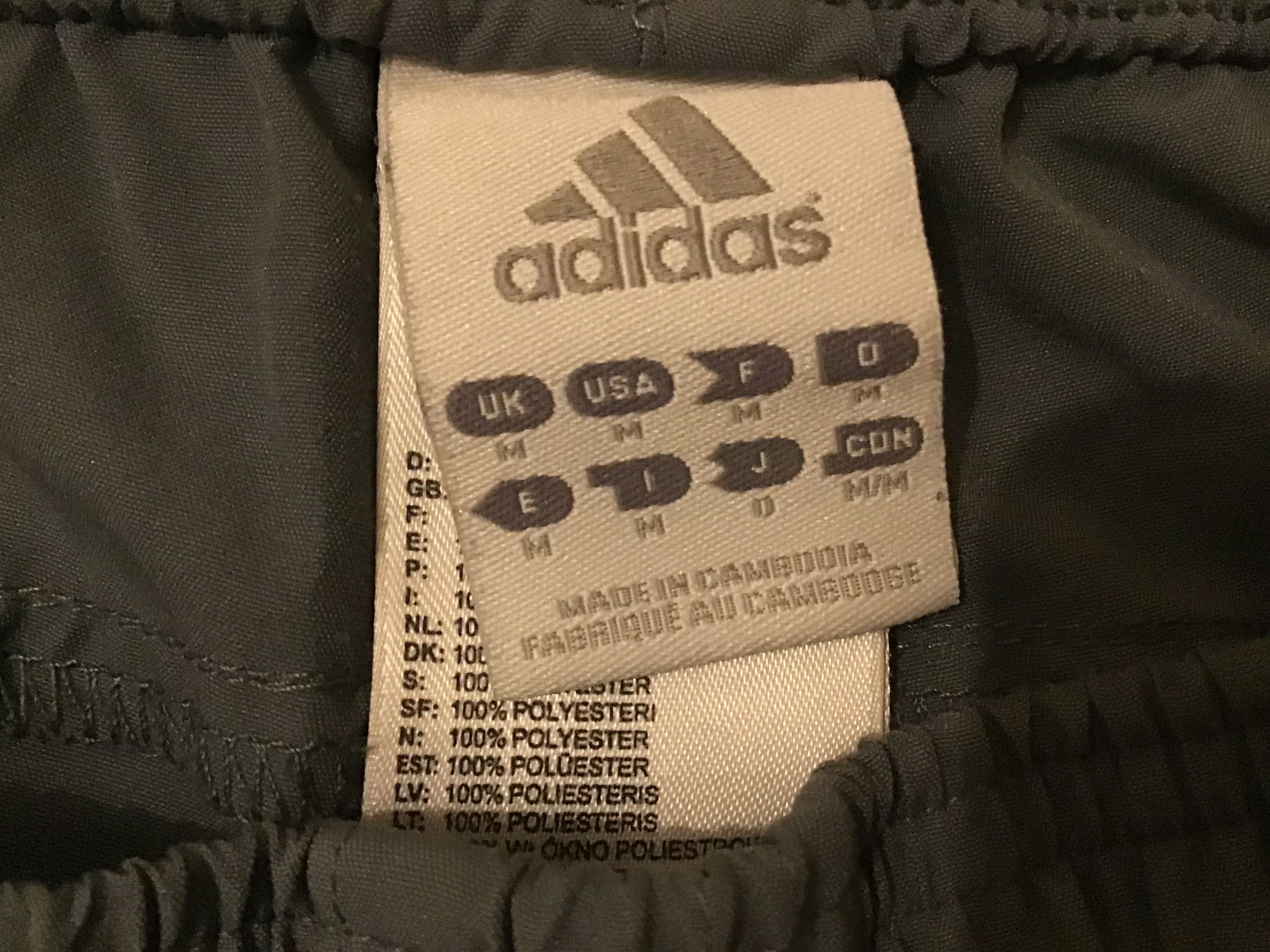 Calções marca Adidas