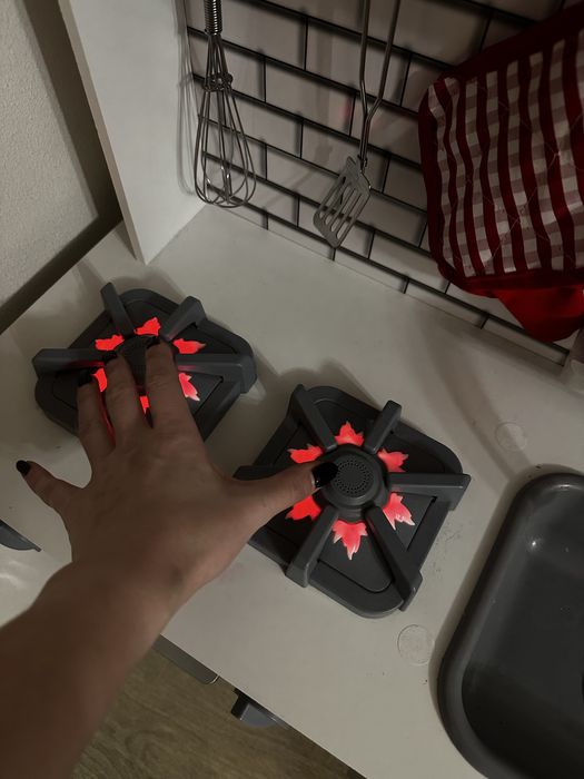 Дитяча деревяна кухня Avko