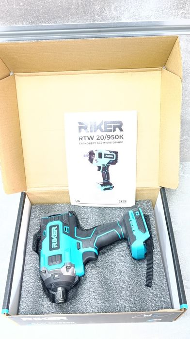 Гайковерт акумуляторний RIKER RTW 20/950K, 20В, 950Нм, 1/2" квадрат