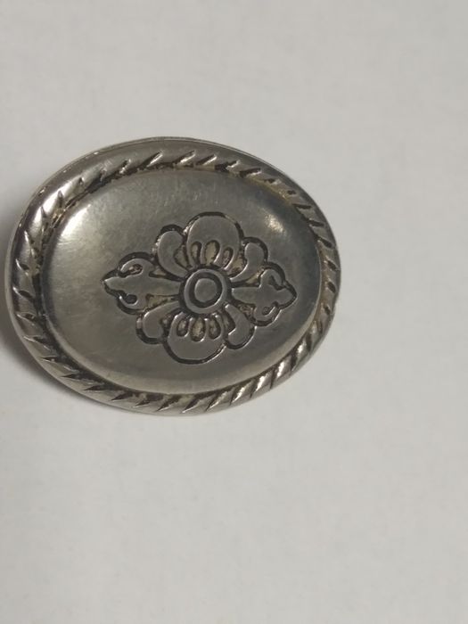 Metalowa koncha, przypinka ozdobna w stylu western Vintage