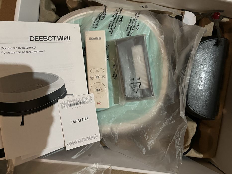 Робот-пилосос Deebot Mini