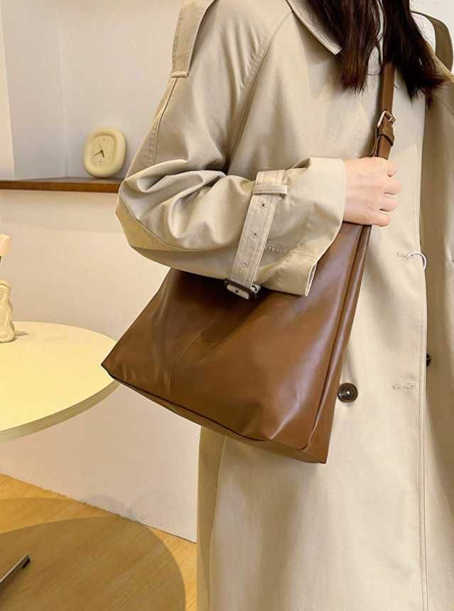 Brązowa skórzana torebka na ramię hobo elegancka pojemna + GRATIS
