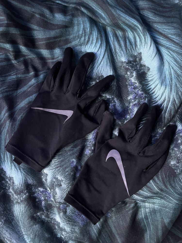 Rękawiczki czarne damskie Nike runner XS/S
