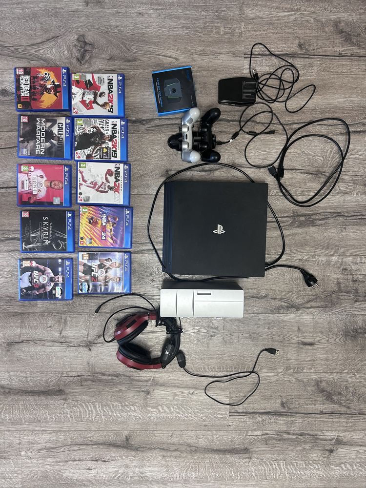 PlayStation 4 Pro 1TB + dużo dodatków